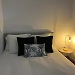 Love Inn Lisboa